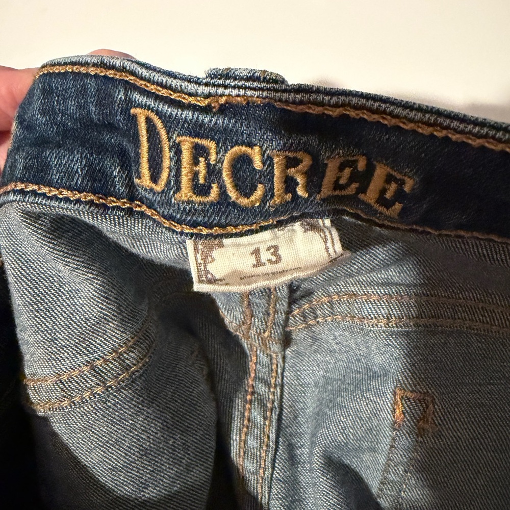 Decree Denim Distressed ripped Jeans